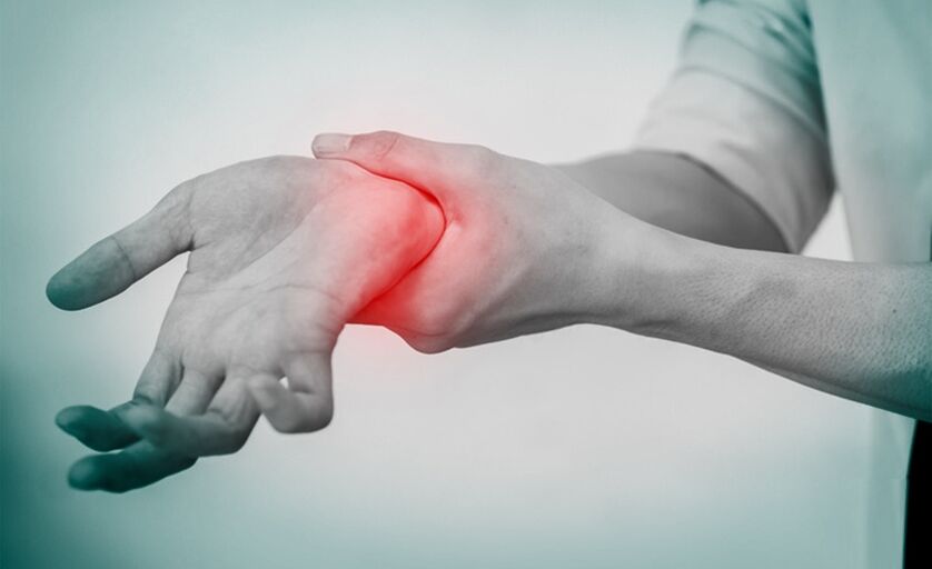 Dolor debido a la osteoartritis de la muñeca.